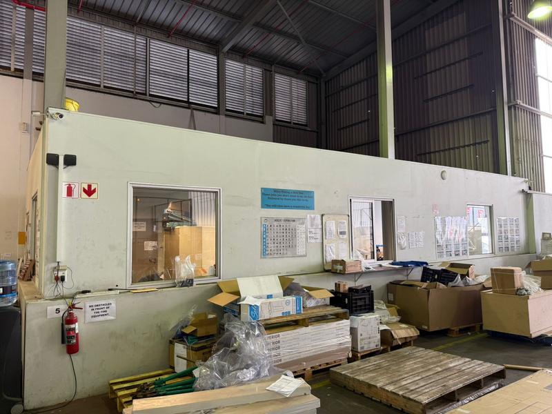 To Let commercial Property for Rent in Korsten Eastern Cape